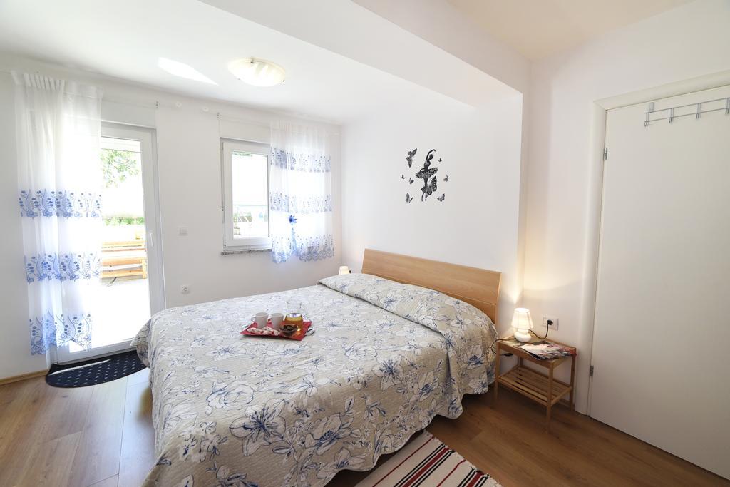 Apartments Rudy Jadranovo Kültér fotó
